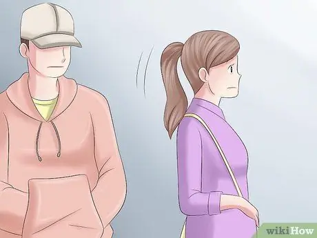 Убежать от атакующего Шаг 3