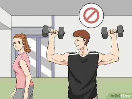 Поговорите с девушкой в спортзале, шаг 3