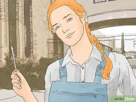 Подойдите ближе к девушке, шаг 10