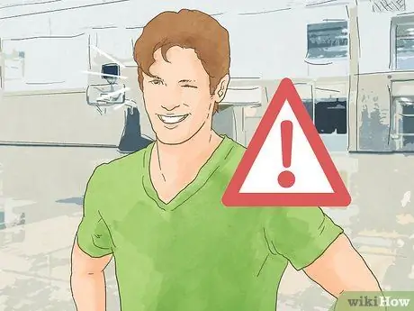 Подойдите ближе к девушке, шаг 4