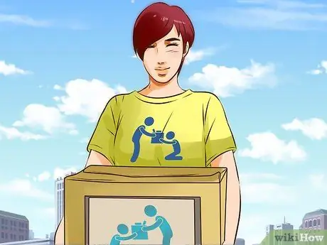 Будьте близкими друзьями с парнем, который вам нравится Шаг 4