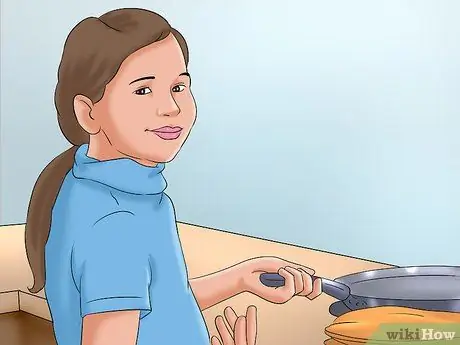 Заставь свою младшую сестру полюбить тебя, шаг 1