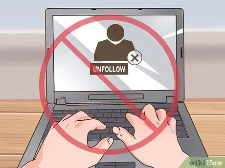 Не обращай внимания на сестру или брата Шаг 8