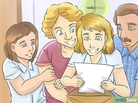 Заставь свою старшую сестру быть к тебе милой Шаг 4