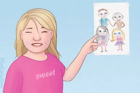 Девушка указывает на свое искусство 1