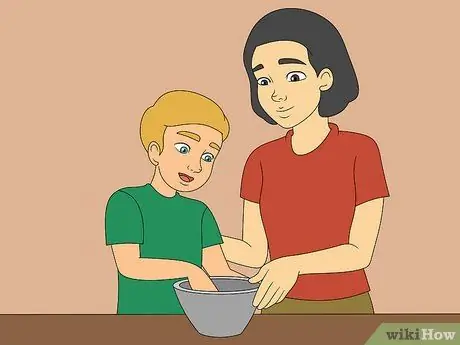 Развивайте материнскую любовь к стойким пасынкам Шаг 4