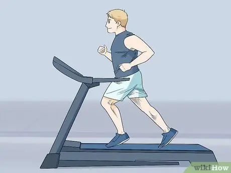 Бегать в помещении и в ограниченном пространстве Шаг 3