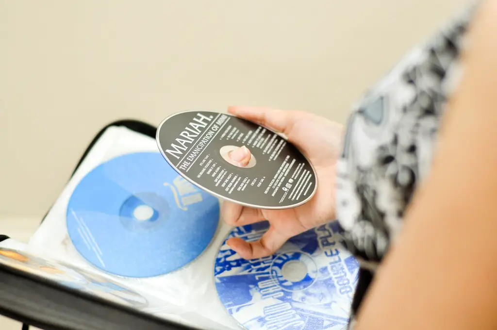 Как организовать небольшую вечеринку с несколькими друзьями: 7 шагов