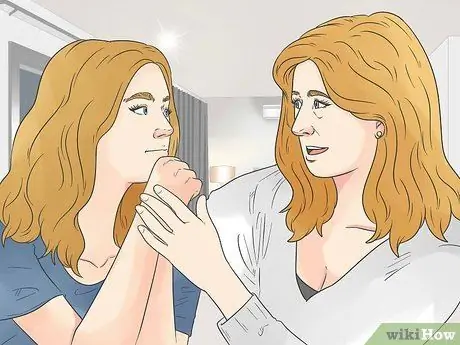 Будьте хорошим родителем для своей дочери-подростка Шаг 7