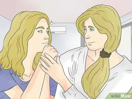 Наладить отношения со своей дочерью-подростком Шаг 9