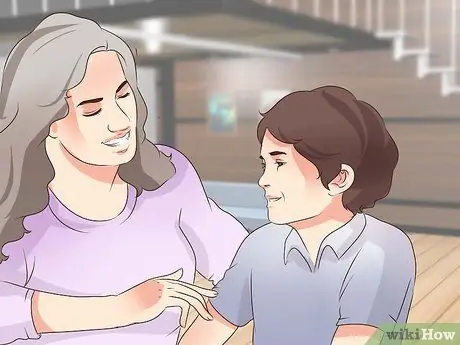 Справиться с выяснением того, что ваш ребенок пытался покончить жизнь самоубийством Шаг 13