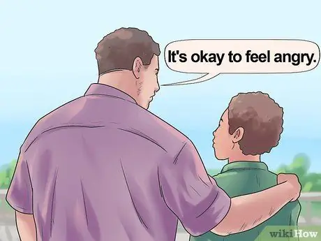 Успокойте расстроенного или рассерженного ребенка, шаг 2