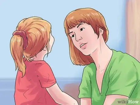 Успокойте расстроенного или рассерженного ребенка Шаг 3