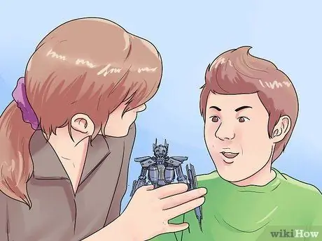 Успокойте расстроенного или рассерженного ребенка Шаг 7