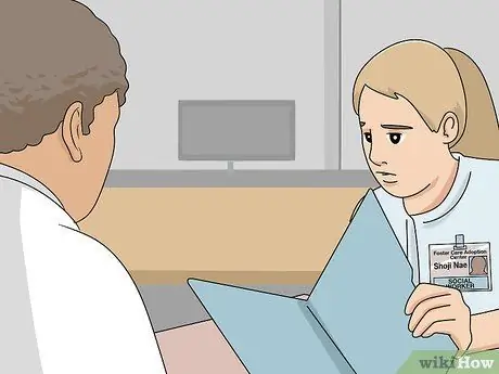 Скажите ребенку, что его усыновили Шаг 8