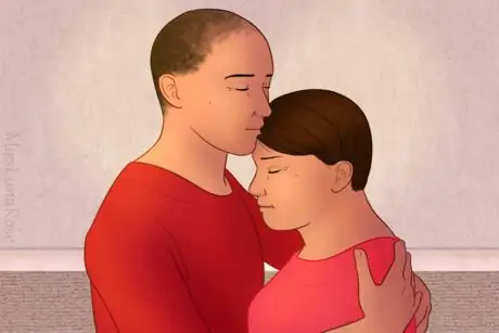 Обнимая Среднего Возраста Пара