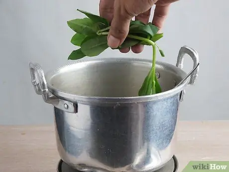 Приготовить нигерийский суп афанг Шаг 12