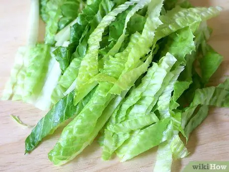 Приготовить салат Кани Шаг 3