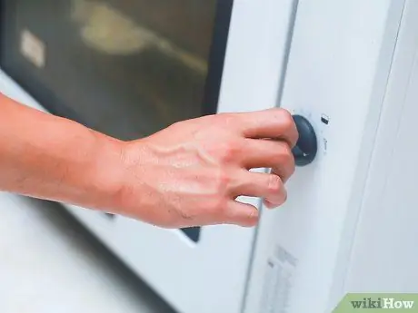 Приготовить грудинку из свинины Шаг 5