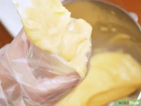 Приготовить заварное тесто Шаг 4