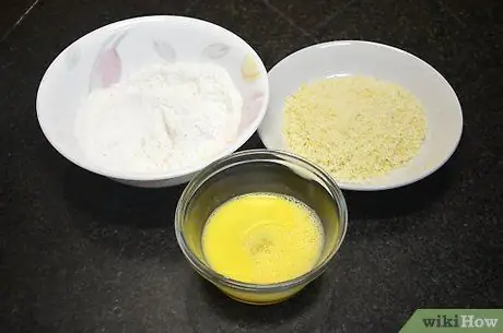 Приготовить креветки в панировке Шаг 1