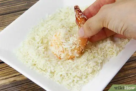 Готовьте уже приготовленные креветки Шаг 6