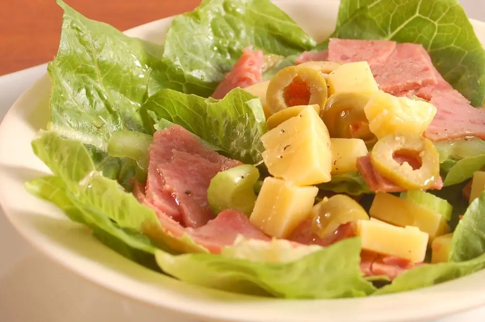 Как сделать хрустящий салат: 6 шагов (с иллюстрациями)