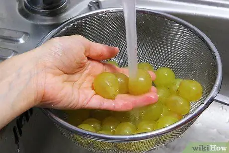 Приготовить изюм, шаг 1