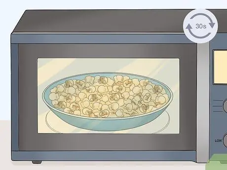 Сохраняйте попкорн теплым Шаг 9