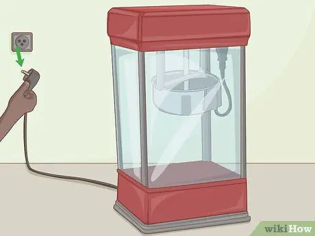 Очистите машину для попкорна Шаг 9