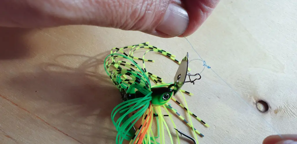 3 способа привязать спиннербейт