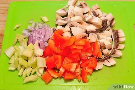 Приготовить чау-мейн Шаг 6