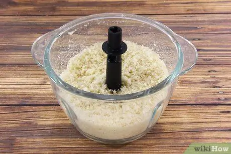 Приготовить панировочные сухари, шаг 3