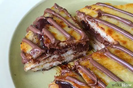 Приготовить блины с нутеллой, шаг 4