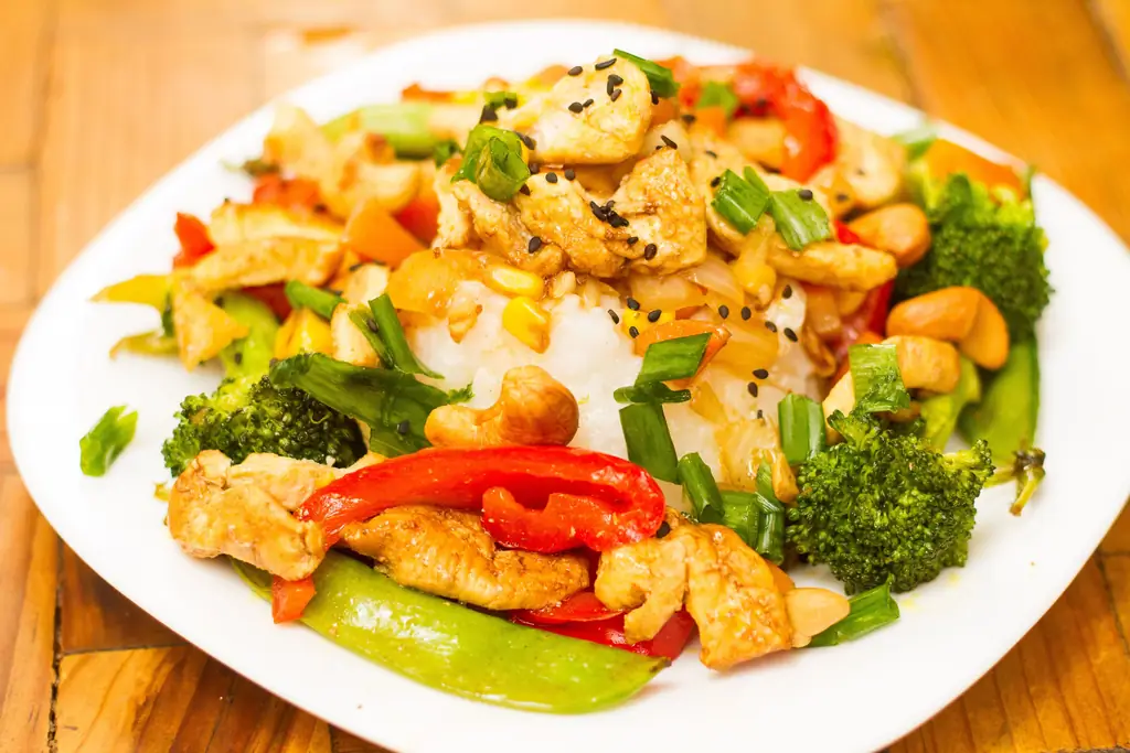 Как приготовить жареный цыпленок: 15 шагов (с иллюстрациями)