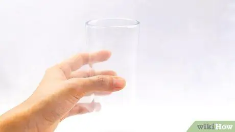 Приготовить шоколадный молочный коктейль, шаг 1