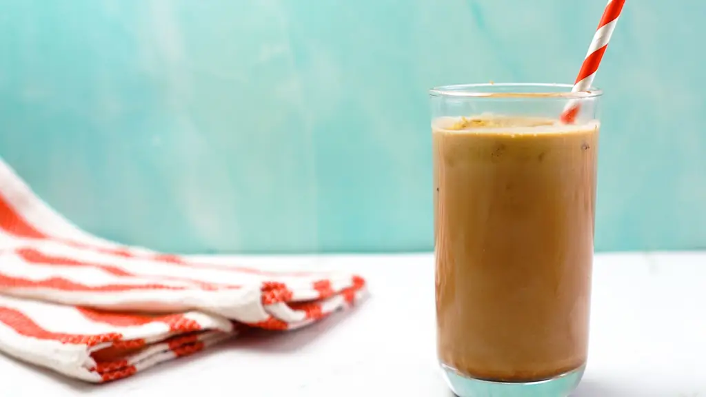 Как приготовить шоколадный молочный коктейль: 12 шагов (с иллюстрациями)