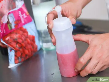 Приготовить малиновый кулис Шаг 5