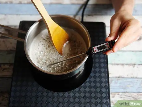 Приготовить кокосовые конфеты, шаг 4