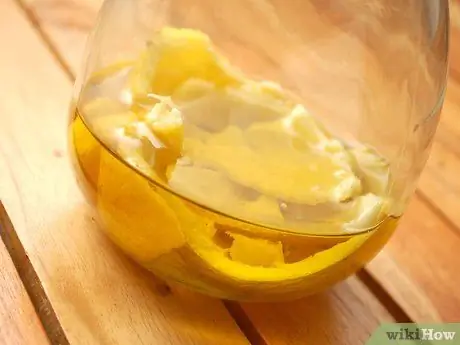 Приготовить лимонное оливковое масло Шаг 8