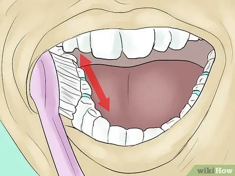 Ешьте с разделителями во рту Шаг 11