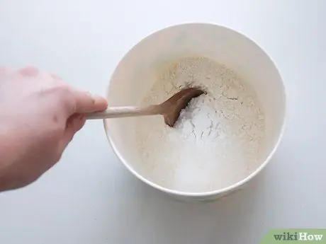 Приготовить клубничные блины, шаг 2