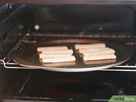 Приготовить тост с мельбой Шаг 11