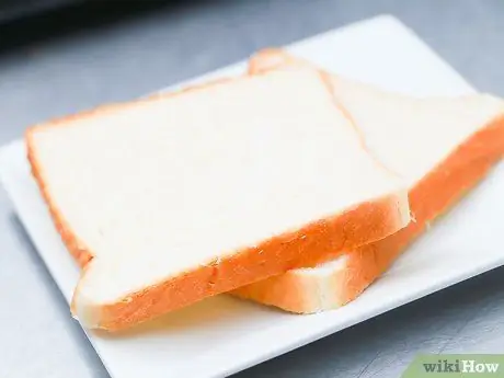 Приготовить тост с мельбой, шаг 2