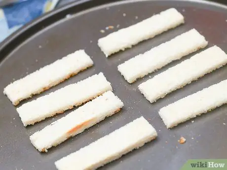 Приготовить тост с мельбой Шаг 9