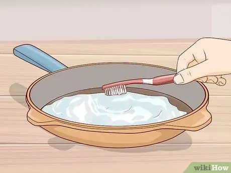 Очистите Le Creuset Step 12