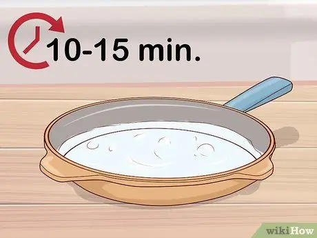 Очистите Le Creuset Шаг 3