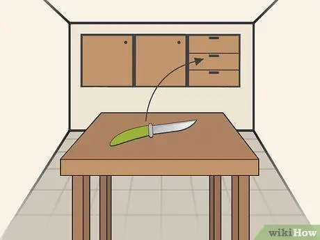 Используйте заточку стали. Шаг 13