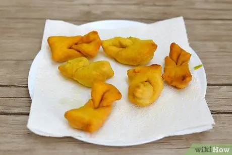 Приготовьте аусуки (литовское рождественское или пасхальное печенье) Шаг 5