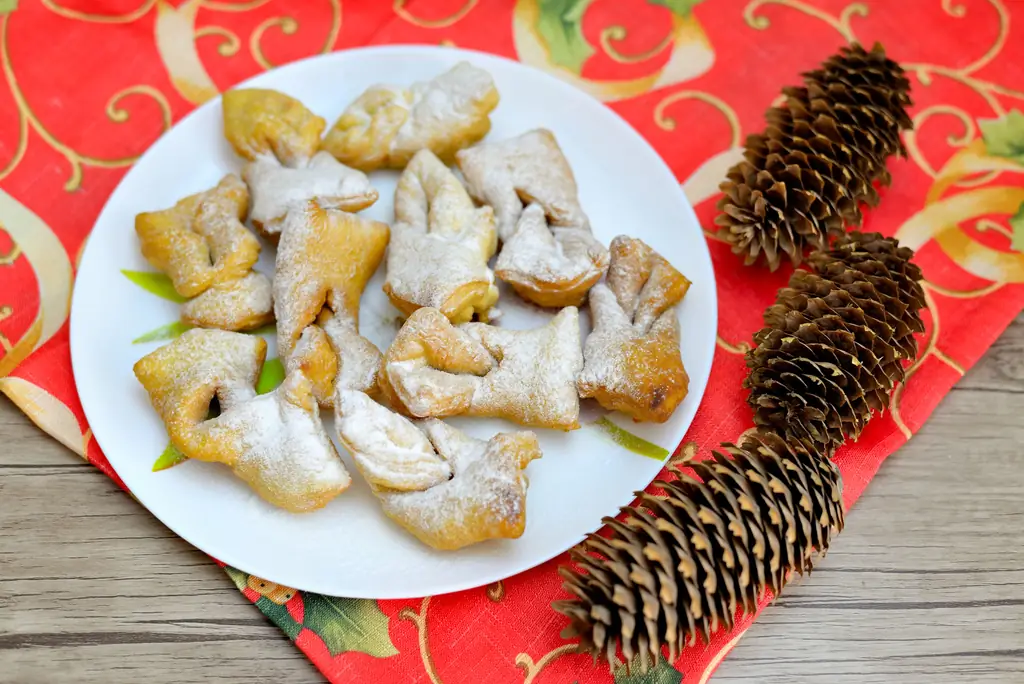 Как приготовить аусуки (литовское рождественское или пасхальное печенье)